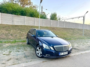 Mercedes-Benz E-Class E250 CDI 204 CP   7 locuri   Elegance   Automat - imagine 3