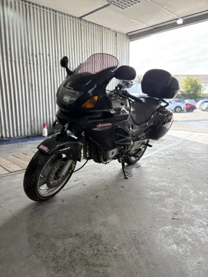 Vând Honda 650 cm 