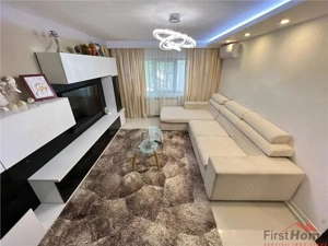 Apartament 3 camere, etaj 2, zona Centrala - Piata - Independentei - imagine 2