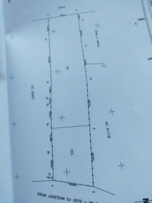 Vînd teren intravilan