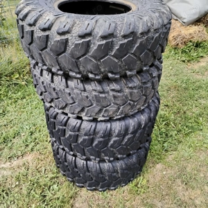 Anvelope MAXXIS,stare buna ,set 4bucati,preț 650lei. Tel   - imagine 4