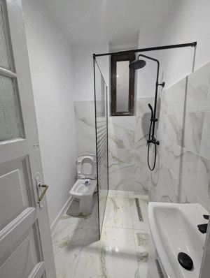 PROPRIETAR Vand casa versatilă în zona Mitropoliei, Piata Unirii - imagine 5