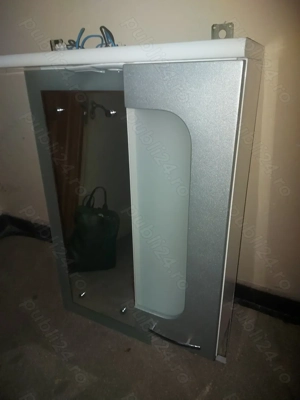 Dulap baie cu oglinda și iluminare 