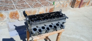 Chiuloasă Audi CJCD Euro 5 , pompa de ulei capac motor 
