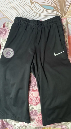 Pantaloni Nike