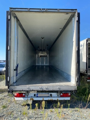 Vând semiremorcă frigorifică Schmitz mega