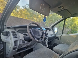 Vând Renault Trafic 2010 - imagine 3