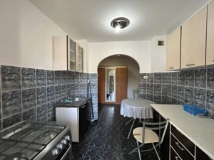 Apartament 2 camere, decomandat, etaj 4, zona Soarelui - imagine 8