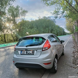 Ford Fiesta Econetic 1.5 TDCi   75 CP  Estetic și tehnic super .Euro 5 - imagine 3