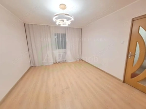 Apartament 3 camere, Renovat 2025, MODERN, etaj 3,Bacau - imagine 20