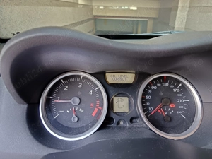 Vând Renault Megane 2 - imagine 5