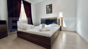 Apartament cu 3 camere, decomandat, etaj 3/4, dublă orientare, Rogerius