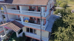 Pensiune de vânzare – Oportunitate de investiție în Piatra Neamț - imagine 4