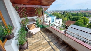 Apartament 3 camere, mansarda, loc parcare, zona Parc Regina Maria - imagine 14