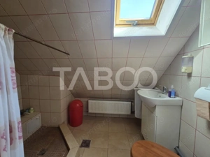 Casa individuala de vanzare 387mp si teren 624mp Sura Mica Sibiu - imagine 12