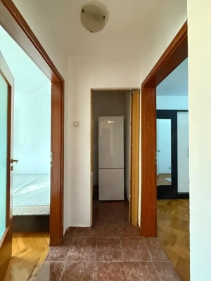 Apartament 3 camere,  mp 47 mp utili si boxa la subsol, zona Dacia - imagine 12