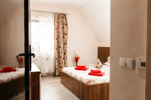 Weekend de relaxare la Pensiunea Arthur   ciubăr inclus!  - imagine 5 Weekend de relaxare la Pensiunea Arthur   ciubăr inclus!  - imagine 5