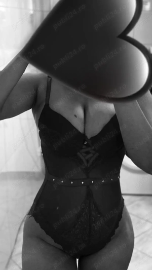 Bună te aștept pe wahtsApp Show web poze clipuri sexting fantezi - imagine 2