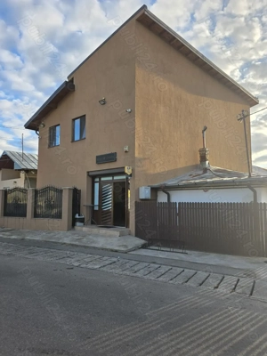 Spațiu comercial situat în Boldesti Scaieni  - imagine 3