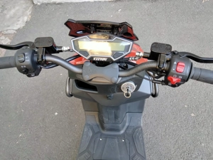 Scuter KEEWAY X fact 50  - imagine 2 Scuter KEEWAY X fact 50  - imagine 2