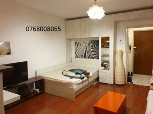 Dristor, metrou 1 minut, garsoniera.