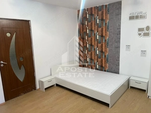 Apartament doua camere la casa,50mp,centrala proprie,zona Lunei
