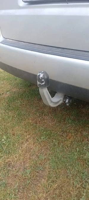 Volkswagen Touran  - imagine 2