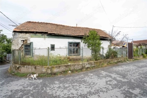 Casa si teren cu dublu front zona Dealuri