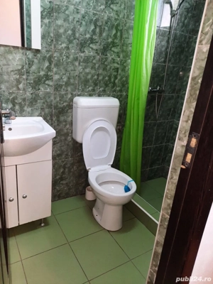 Particular circa 13 titan