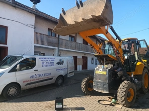 Specialisti reparatii stivuitoare - buldoexcavatoare