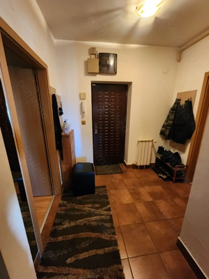 Vand apartament cu 2 camere în bloc nou comision zero proprietar  - imagine 8