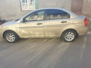 Hyundai Accent 1 4. 16 valve 2008 - imagine 8 Hyundai Accent 1 4. 16 valve 2008 - imagine 8