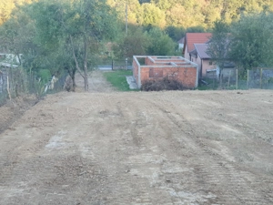 Casă de vânzare la roșu - imagine 10