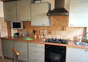 PUNCTELE CARDINALE - CENTRAL - 3 CAMERE - 2 BAI - CENTRALA PROPRIE - CLIMA - ETAJ 3 - BOXA - imagine 4 PUNCTELE CARDINALE - CENTRAL - 3 CAMERE - 2 BAI - CENTRALA PROPRIE - CLIMA - ETAJ 3 - BOXA - imagine 4