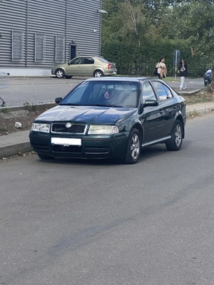 Vând sau schimb Skoda Octavia 1 