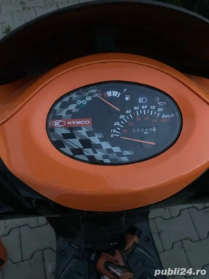 Vand scuter pentru dezmembari. - imagine 4 Vand scuter pentru dezmembari. - imagine 4