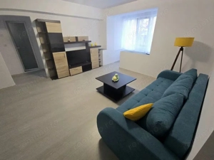 Inchiriez apartament renovat complet – zona centrală Vasile Lupu