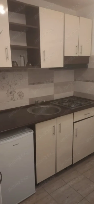 Închiriez garsonieră cf 1, zona centrala, 200Euro - imagine 4