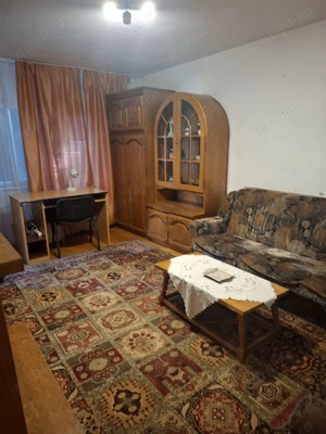 Dau in chirie, ap. 2 cam. decomandat, zona centrala Podgoria, et.1