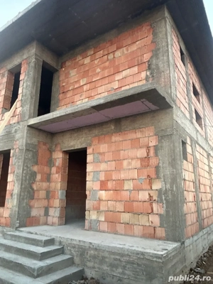 Vand casa la rosu cu placa beton peste etaj, la iesire din Berceni - intrare Vidra - Dealu Verde - imagine 9 Vand casa la rosu cu placa beton peste etaj, la iesire din Berceni - intrare Vidra - Dealu Verde - imagine 9