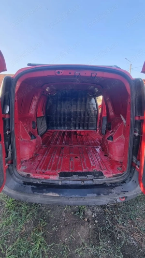 Vând Dacia Logan MCV  - imagine 2