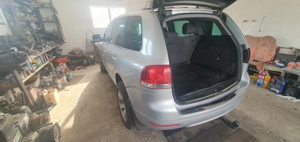 Volkswagen Touareg 7L 2.5 manual - imagine 6