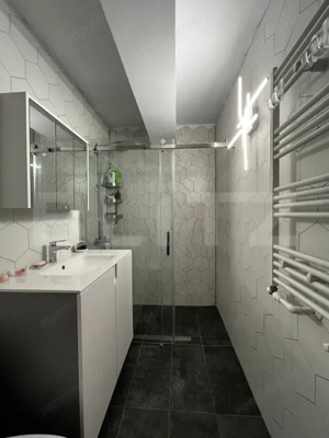 Apartament cu 4 camere - Rediu - imagine 15 Apartament cu 4 camere - Rediu - imagine 15