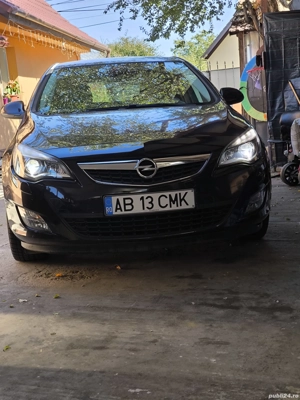 Opel Astra J 2012 - imagine 9 Opel Astra J 2012 - imagine 9