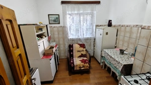 Apartament 2 camere cartierul Lucacesti, oraș Moinesti, județul Bacău. - imagine 4