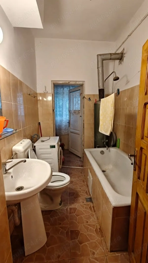 Apartament 2 camere cartierul Lucacesti, oraș Moinesti, județul Bacău. - imagine 9