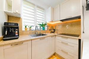 FARA COMISION ! PRIMA INCHIRIERE! 2 camere renovat de lux, etaj 2/4, parcare - imagine 4