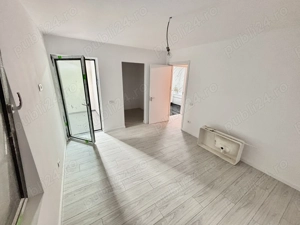 vand casa 3 camere 2 bai , 1 balcon, 1 terasa , 2 locuri parcare , 2 aer conditionat  - imagine 10