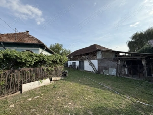 Vand Casa Batraneasca + Teren 1754 mp Com. Malureni Sat Bunești Argeș