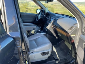 Land Rover Freelander 2 HSE TD4e - imagine 9